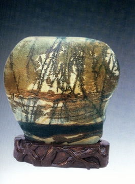 奇石与煤 自然造物的双重诗篇