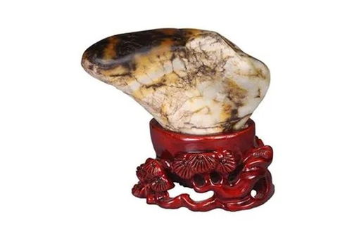 探讨和田玉的选择 玩大块头奇石还是聚焦精品